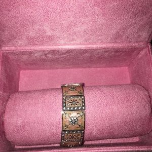 Mary Kate pink bracelet